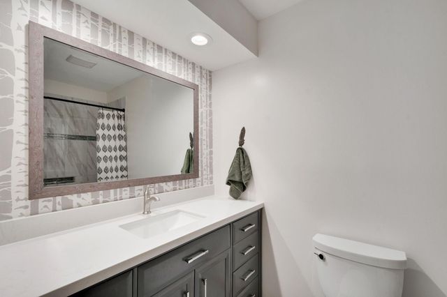 17439 Interlachen Drive NE, Ham Lake, MN 55304