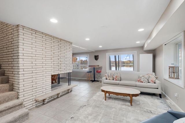 17439 Interlachen Drive NE, Ham Lake, MN 55304