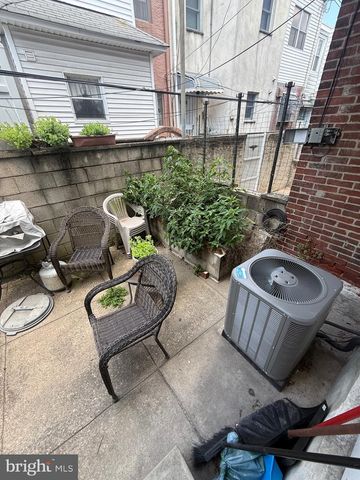 2642 S ISEMINGER ST, Philadelphia, PA 19148