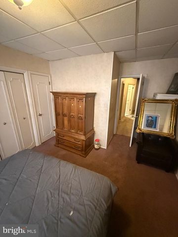 2642 S ISEMINGER ST, Philadelphia, PA 19148