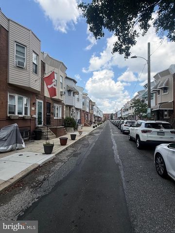 2642 S ISEMINGER ST, Philadelphia, PA 19148