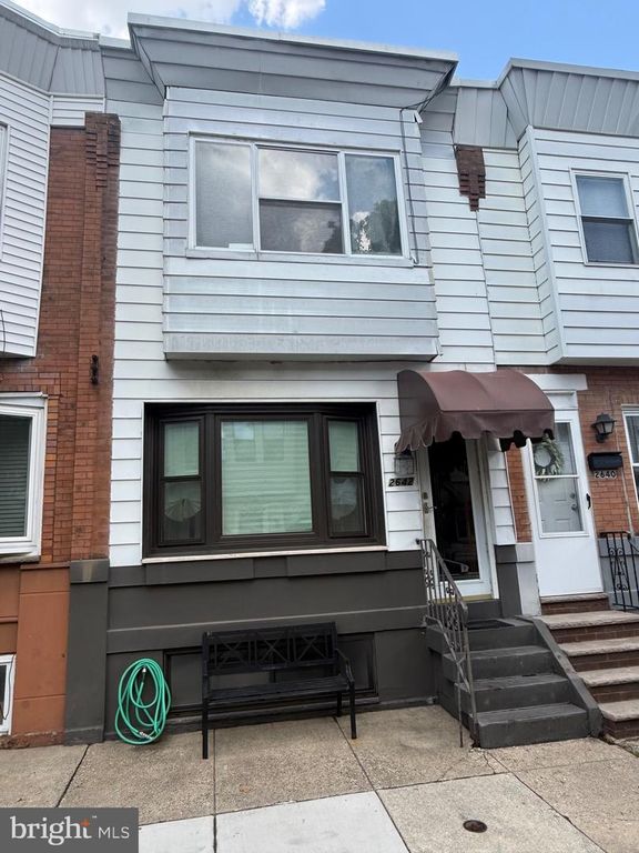 2642 S ISEMINGER ST, Philadelphia, PA 19148