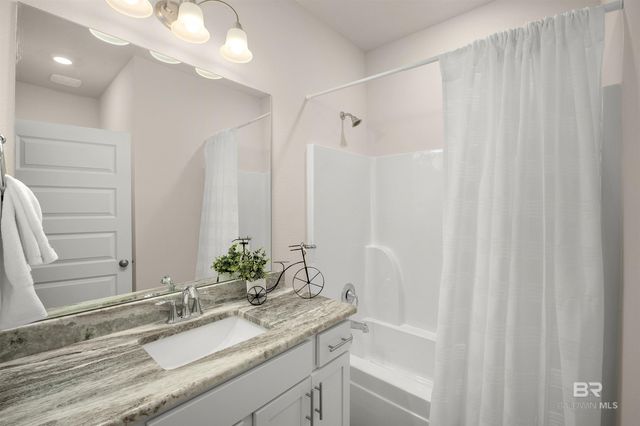 9175 Albatross Drive, Foley, AL 36535