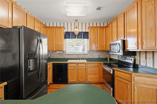 1807 Wesley Court, Jeffersonville, IN 47130