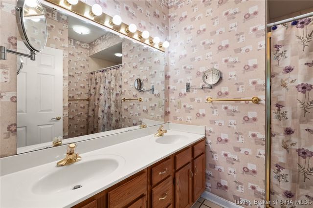 1807 Wesley Court, Jeffersonville, IN 47130