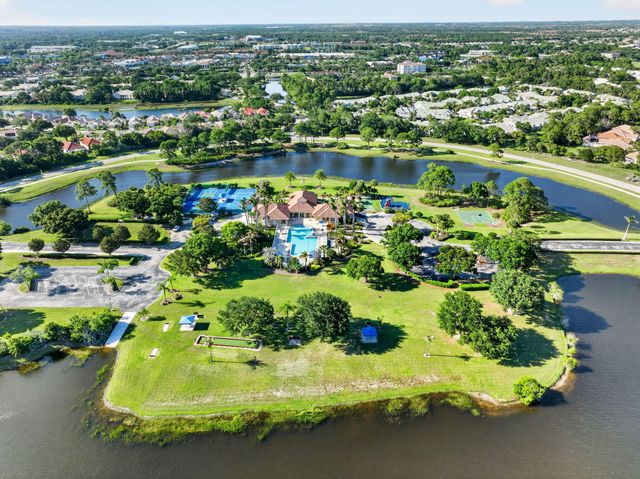 705 SW Andros Cove, Port St. Lucie, Port St Lucie, FL 34986