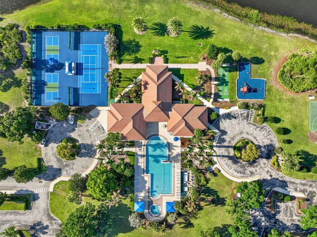 705 SW Andros Cove, Port St. Lucie, Port St Lucie, FL 34986