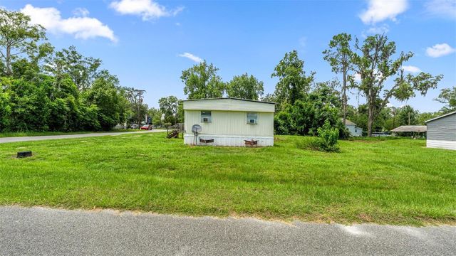 5383 ORANGE STREET, Hampton, FL 32044