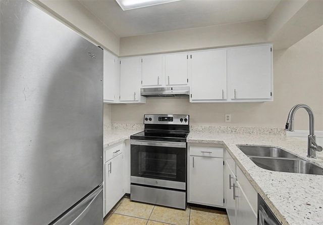 4422 SW 21ST LANE, Gainesville, FL 32607