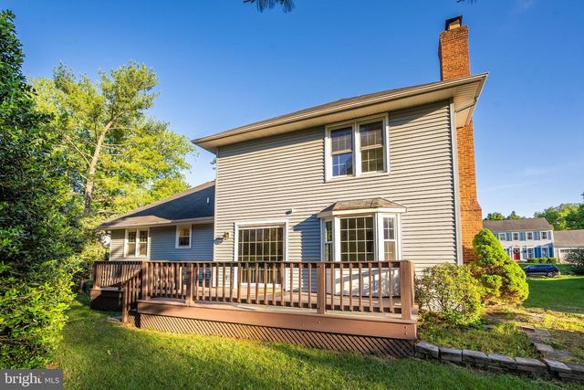 25 WHITTINGHAM CIR, Sterling, VA 20165