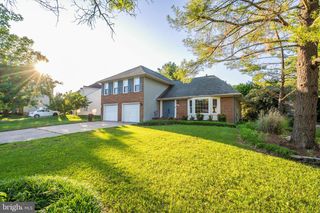 25 WHITTINGHAM CIR, Sterling, VA 20165