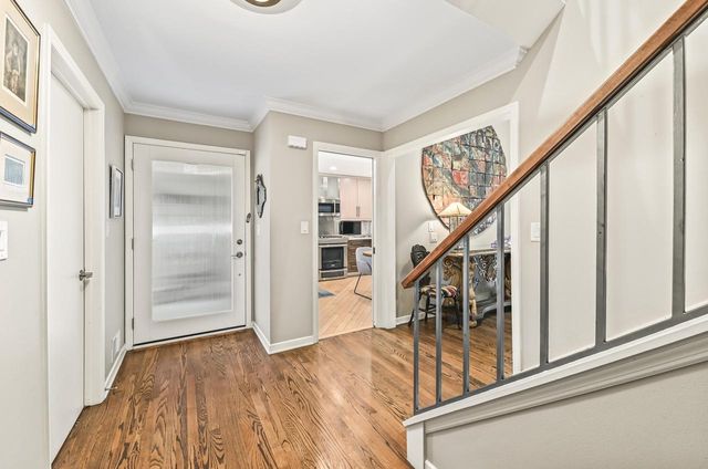 10004 N Holmes COURT, Mequon, WI 53092