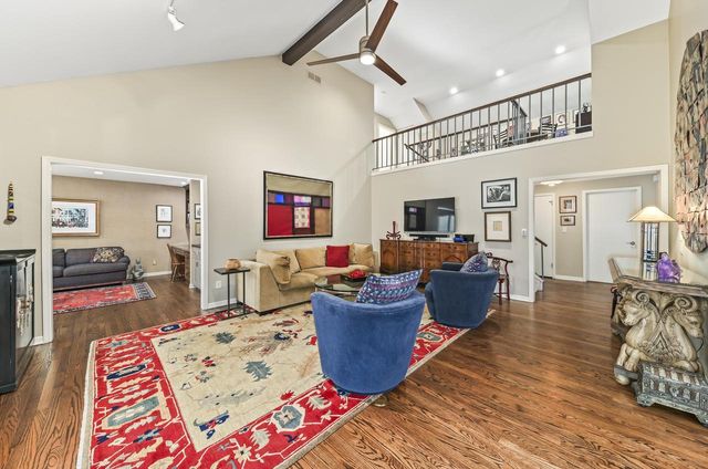 10004 N Holmes COURT, Mequon, WI 53092