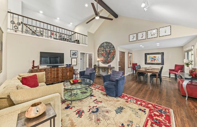 10004 N Holmes COURT, Mequon, WI 53092