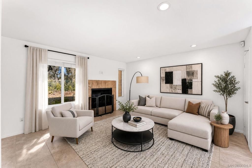 10377 Crosscreek, San Diego, CA 92131 — exterior