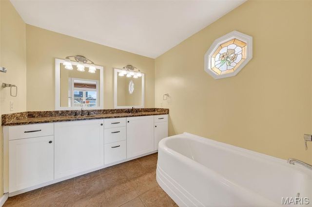 7344 Whitehall Colonial Lane, Affton, MO 63119