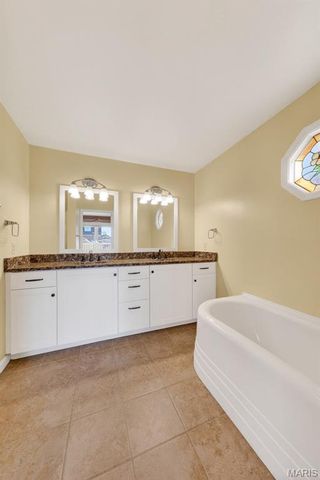 7344 Whitehall Colonial Lane, Affton, MO 63119