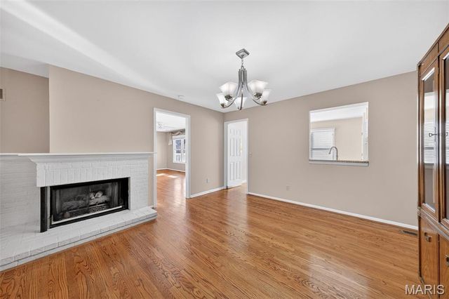 7344 Whitehall Colonial Lane, Affton, MO 63119