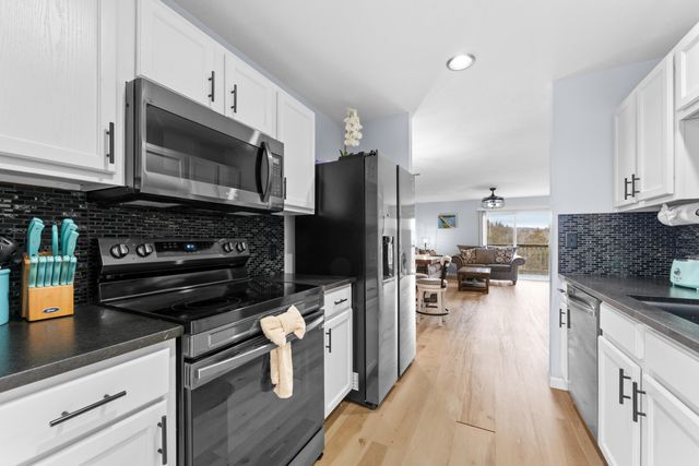 2958 Vineyards Parkway 5, Branson, MO 65616