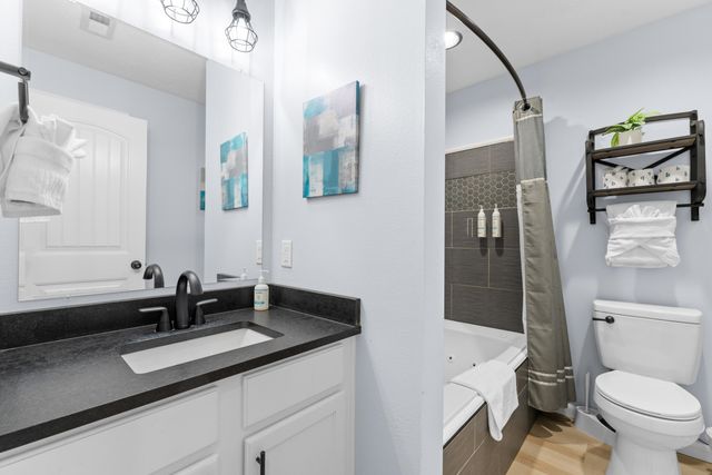 2958 Vineyards Parkway 5, Branson, MO 65616