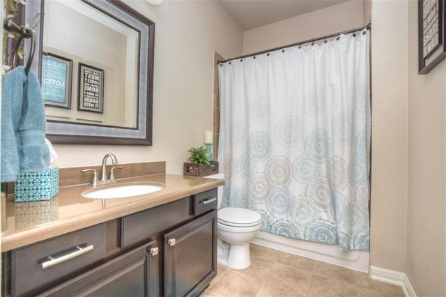 2004 Granite Hill DR, Leander, TX 78641