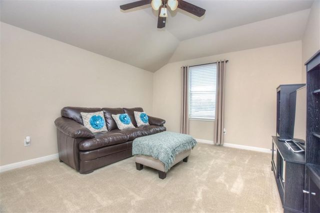 2004 Granite Hill DR, Leander, TX 78641