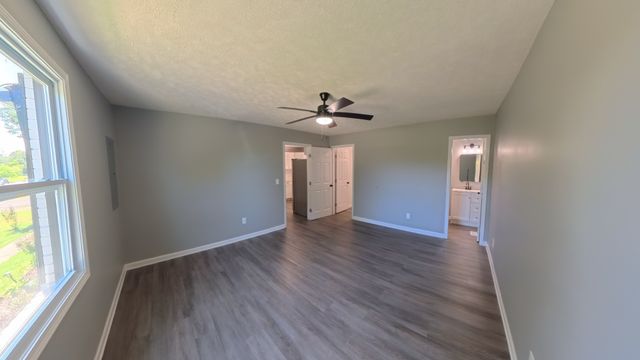 4939 Hopedale Dr, Nashville, TN 37211