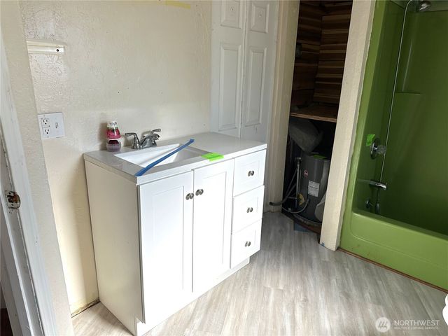 26206 R Street, Ocean Park, WA 98640