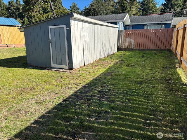 26206 R Street, Ocean Park, WA 98640