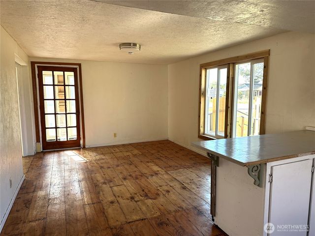 26206 R Street, Ocean Park, WA 98640