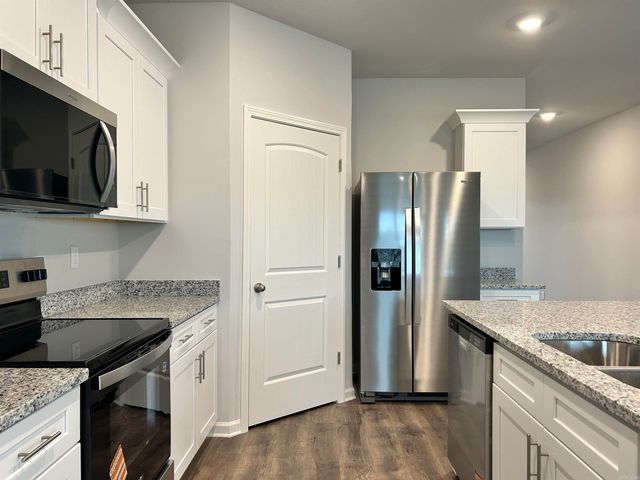 74 Clearwater Drive, Brookland, AR 72417