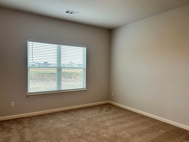 74 Clearwater Drive, Brookland, AR 72417