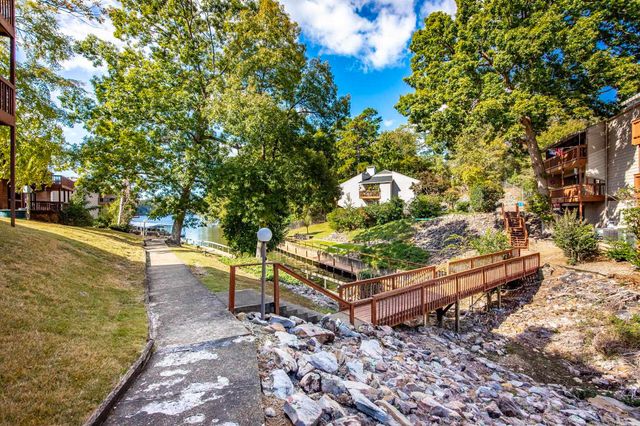 321 Peters Point, Hot Springs, AR 71913