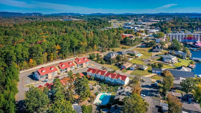 321 Peters Point, Hot Springs, AR 71913