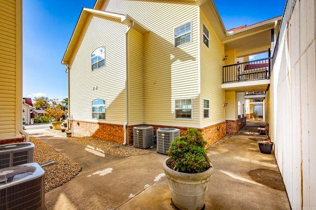 321 Peters Point, Hot Springs, AR 71913