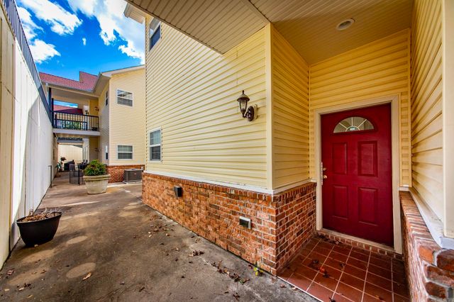 321 Peters Point, Hot Springs, AR 71913