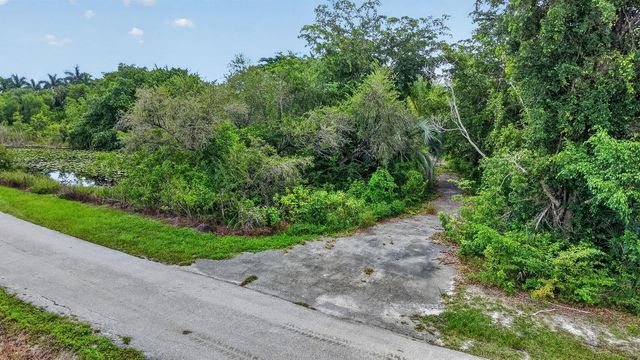 2262 Prarieview Drive, Loxahatchee, FL 33470