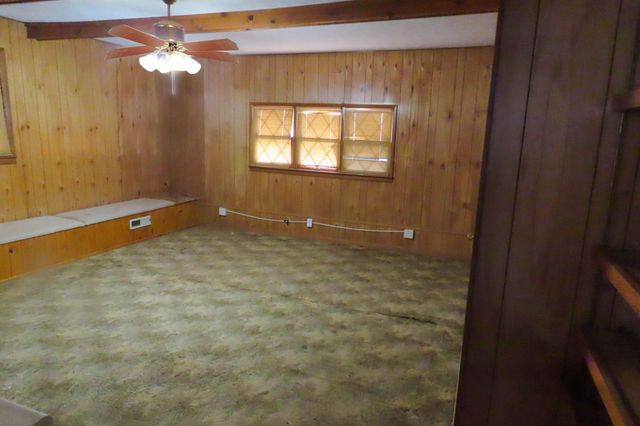 3552 S Franklin Avenue, Springfield, MO 65807