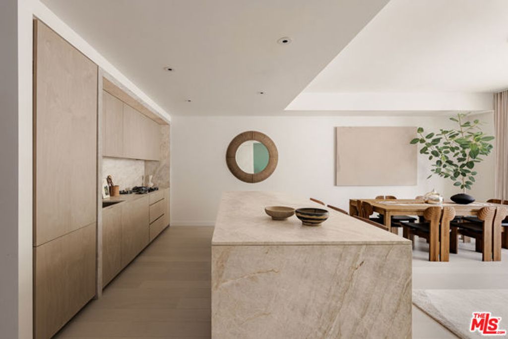 9200 Wilshire Boulevard 504E, Beverly Hills, CA 90212