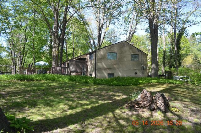6446 Harrison Street, Coloma, MI 49038