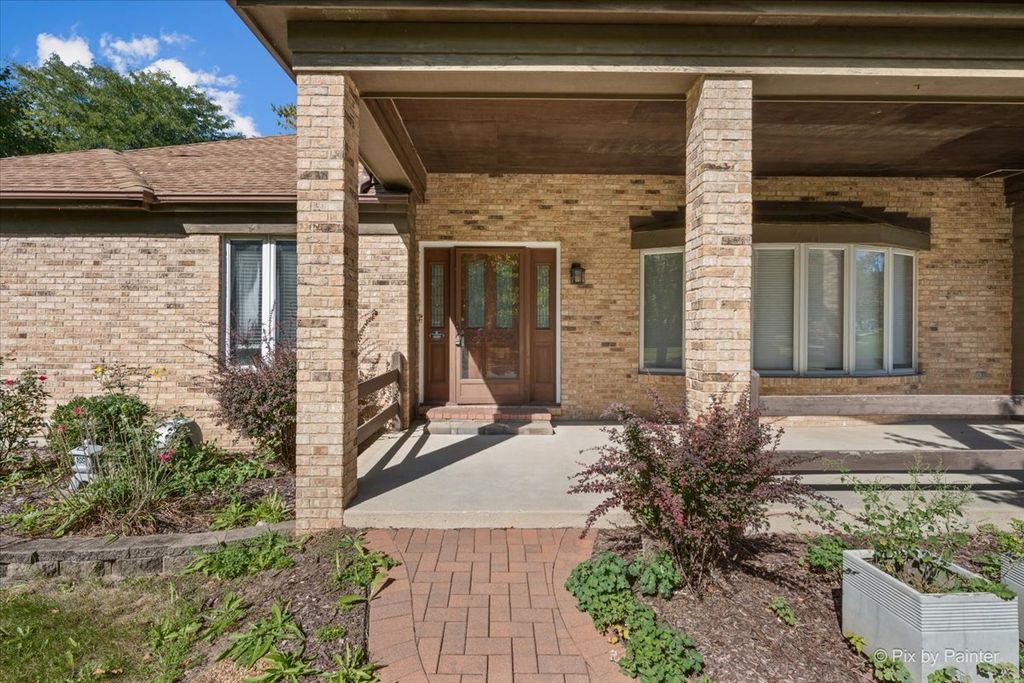 1305 Sequoia Road, Naperville, IL 60540 — photo 2