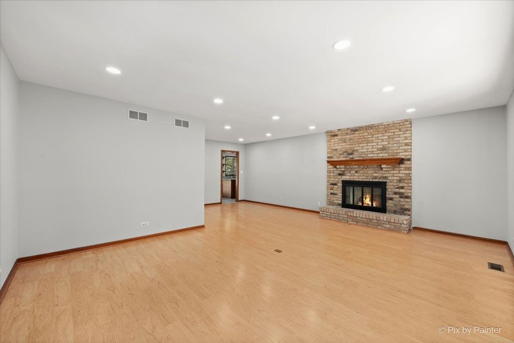 1305 Sequoia Road, Naperville, IL 60540 — photo 5