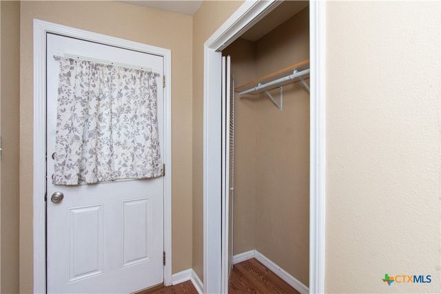 1401 N Penelope Street, Belton, TX 76513