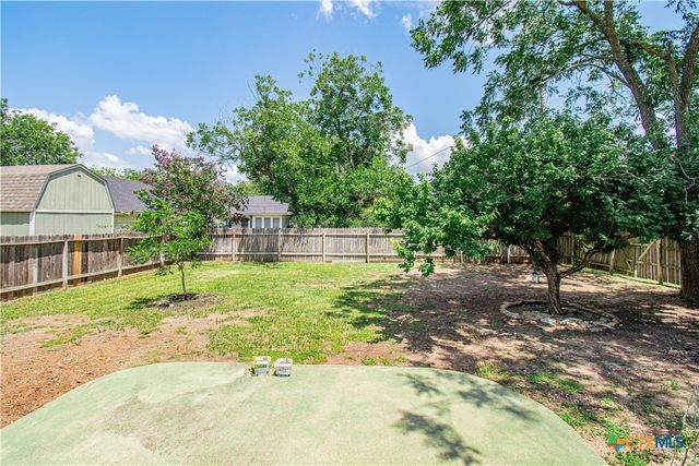 1401 N Penelope Street, Belton, TX 76513