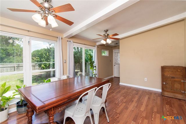 1401 N Penelope Street, Belton, TX 76513