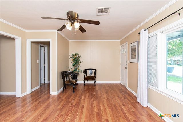 1401 N Penelope Street, Belton, TX 76513