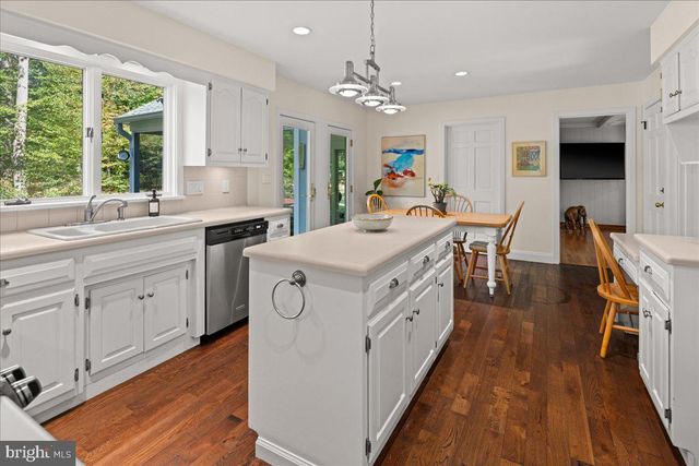 1005 STUART RD, Princeton, NJ 08540