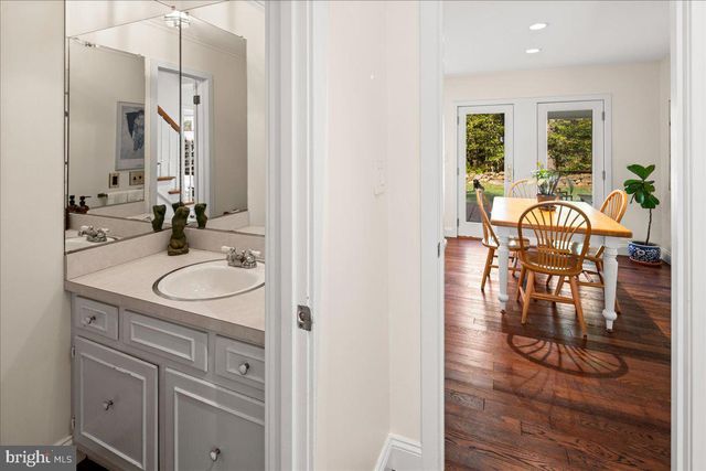 1005 STUART RD, Princeton, NJ 08540