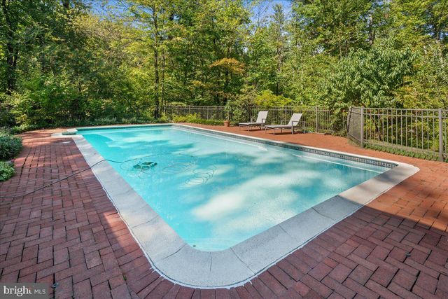 1005 STUART RD, Princeton, NJ 08540