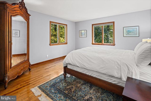 1005 STUART RD, Princeton, NJ 08540